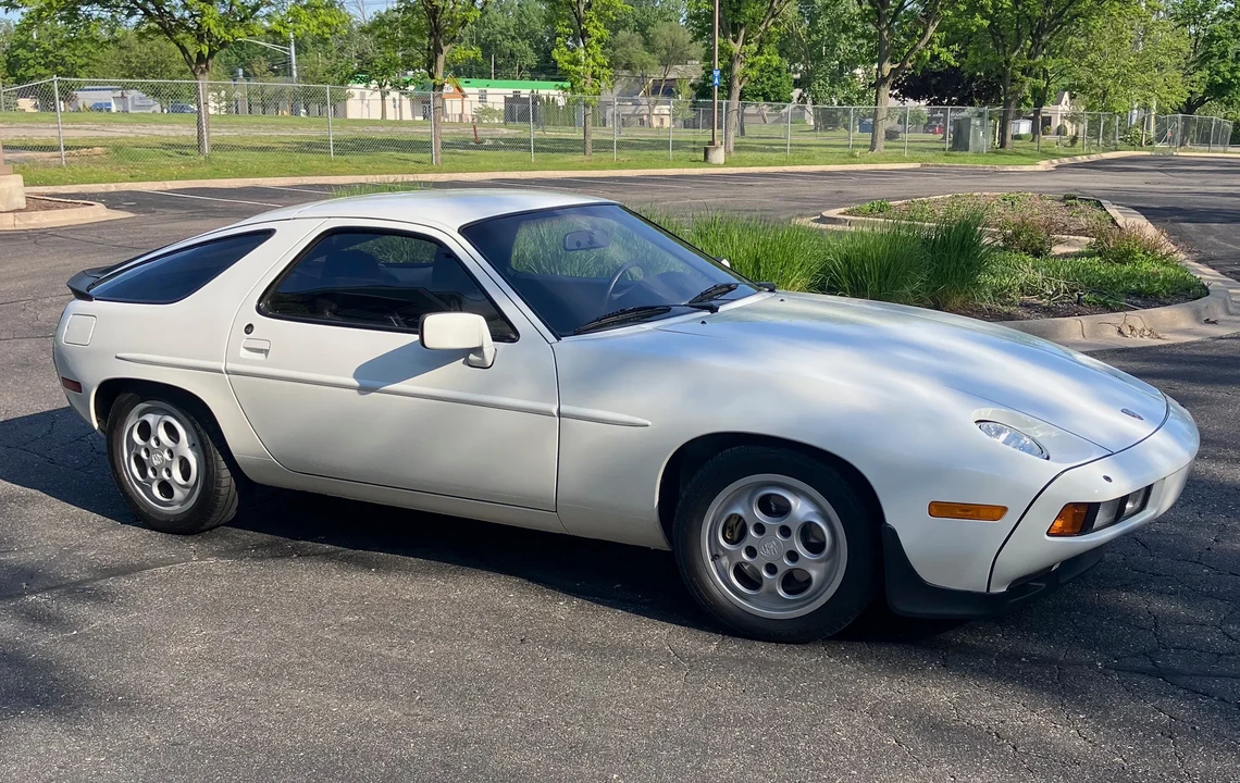 1981 Porsche 928 - Image 21 of 31