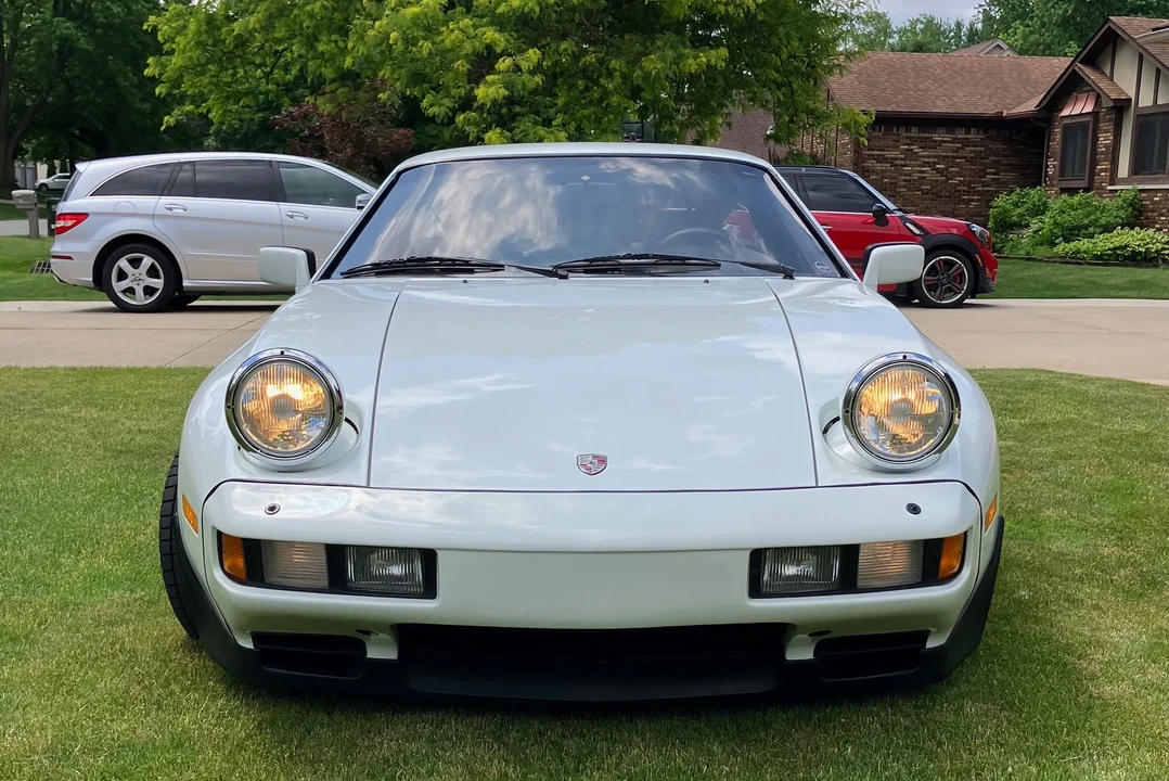 1981 Porsche 928 - Image 27 of 31