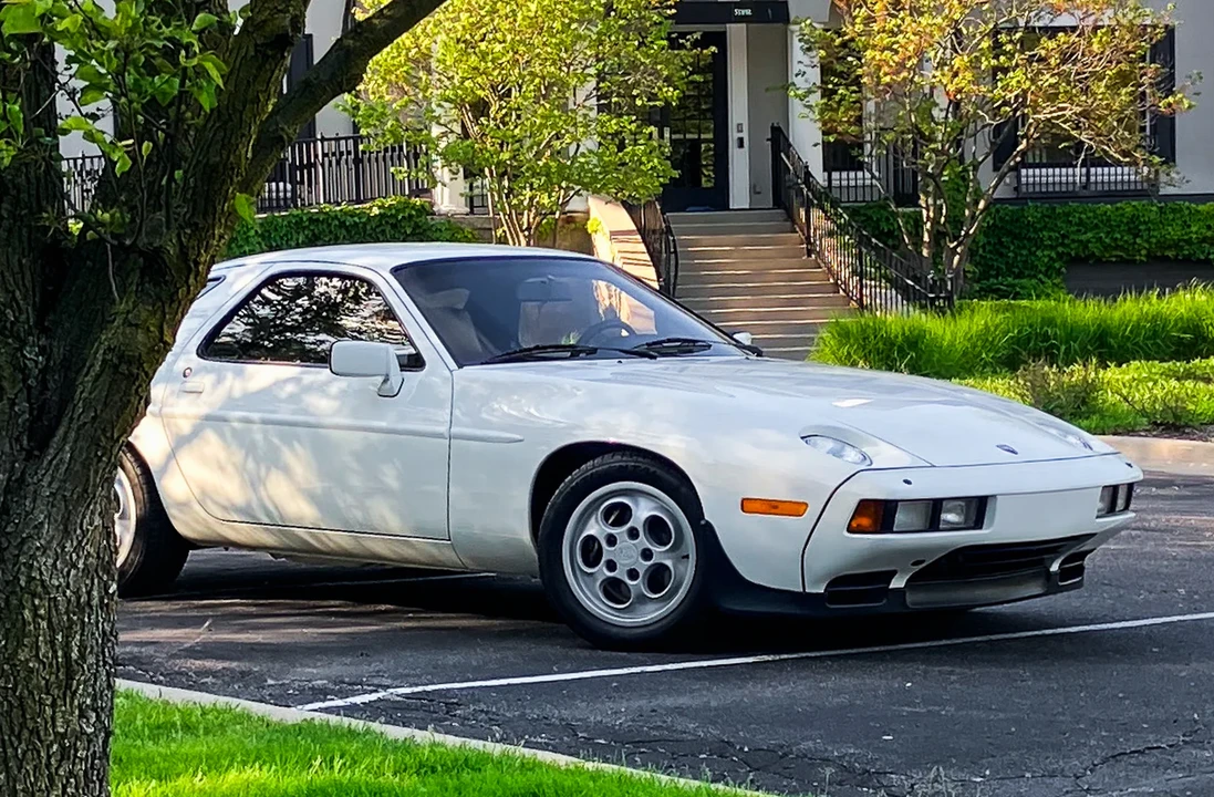 1981 Porsche 928 - Image 22 of 31