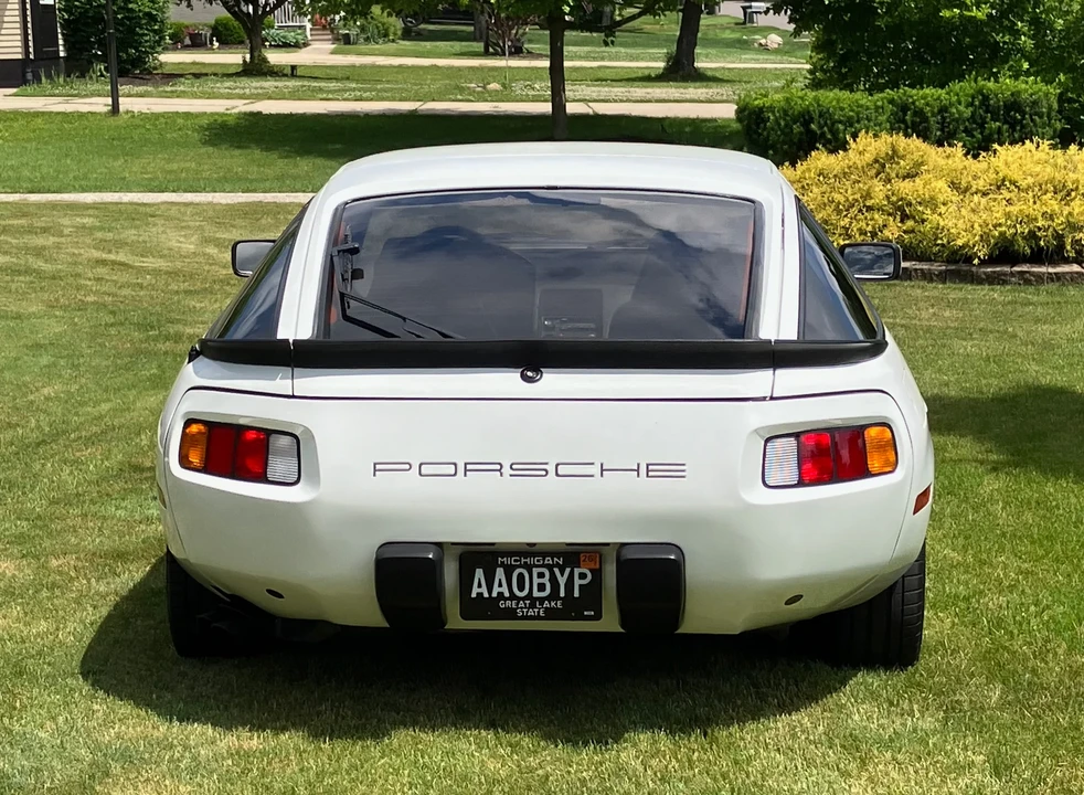 1981 Porsche 928 - Image 12 of 31