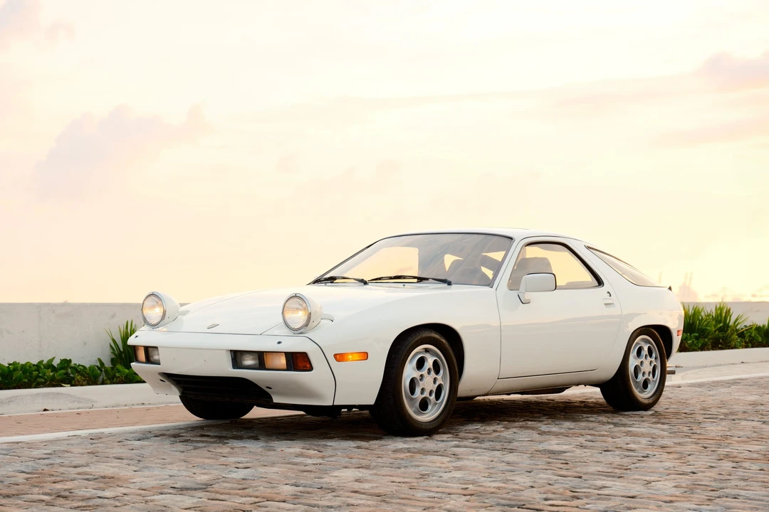 1981 Porsche 928 - Image 3 of 31