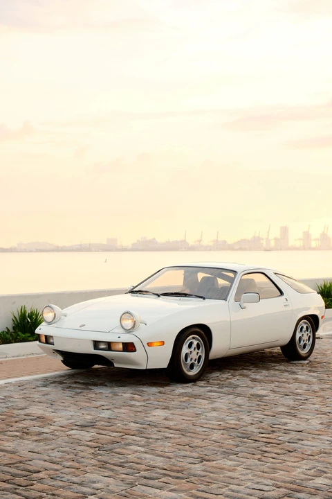 1981 Porsche 928 - Image 2 of 31