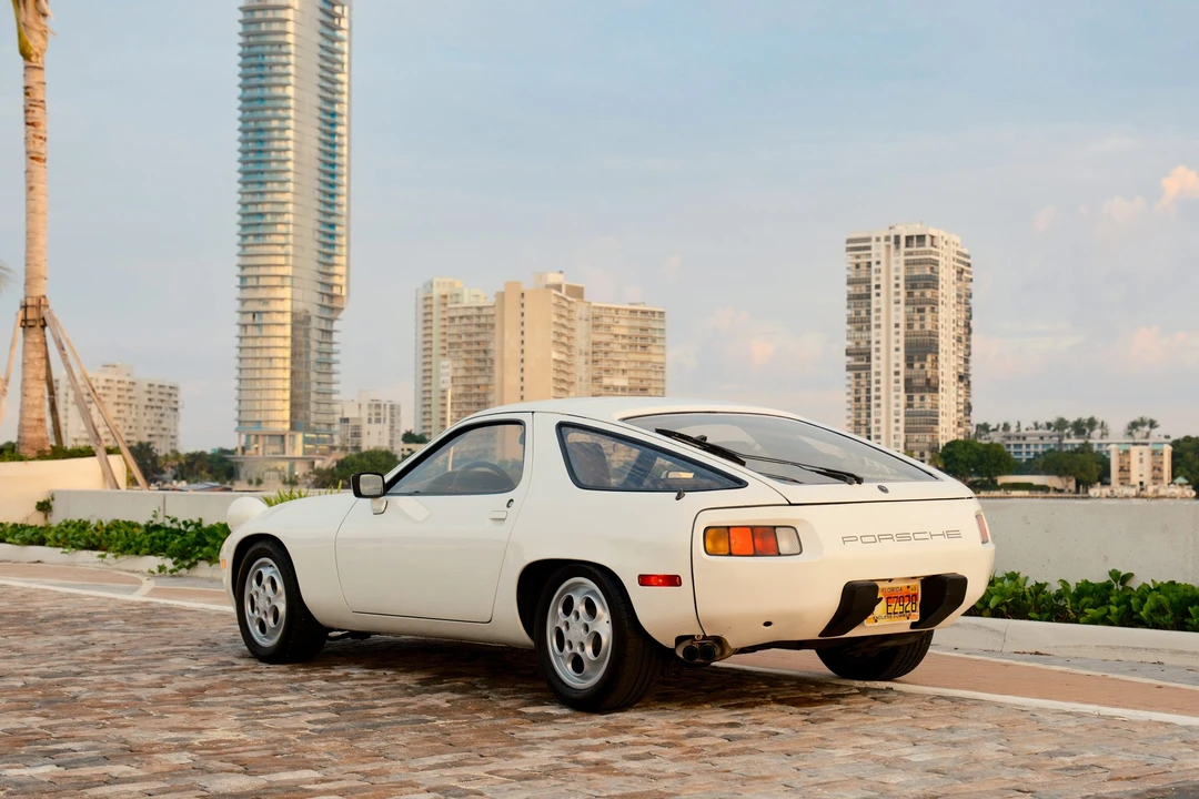 1981 Porsche 928 - Image 27 of 31
