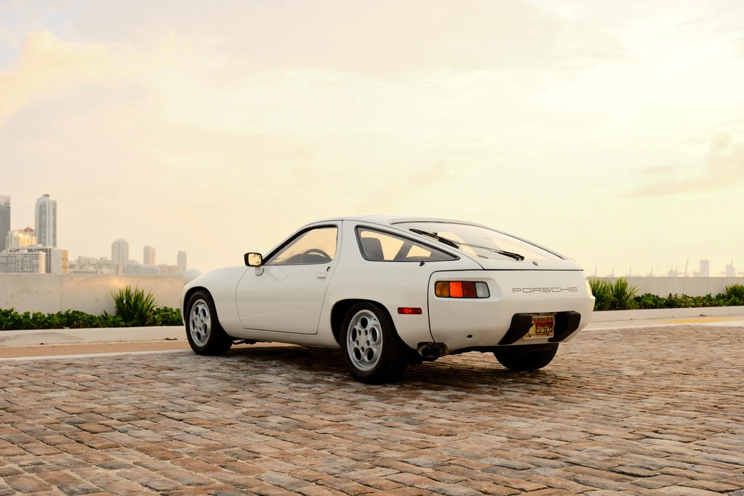 1981 Porsche 928 - Image 6 of 31