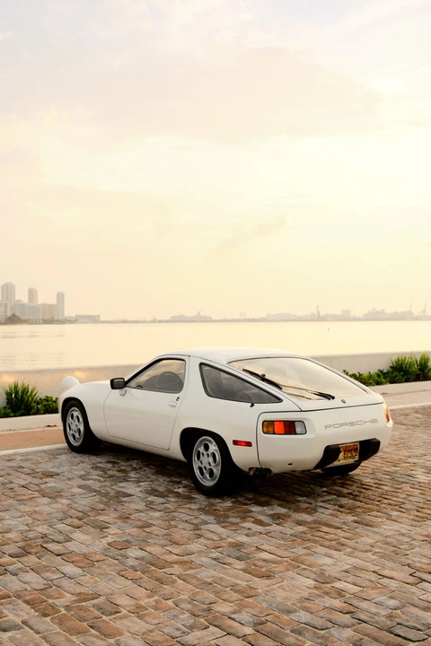 1981 Porsche 928 - Image 8 of 31