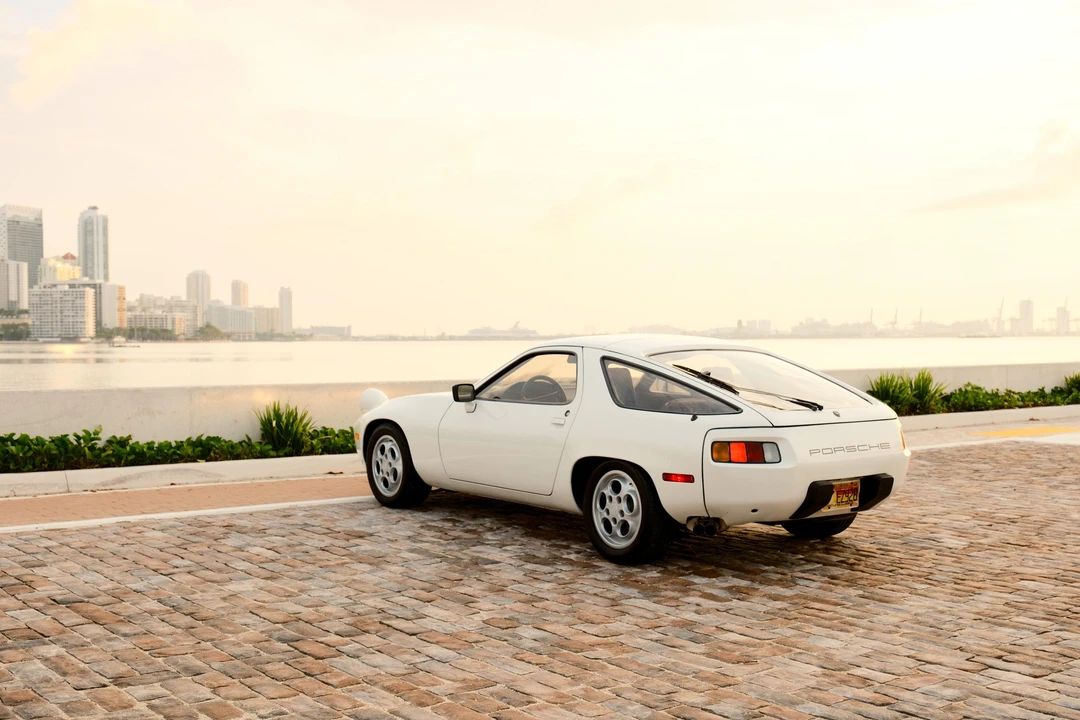 1981 Porsche 928 - Image 7 of 31