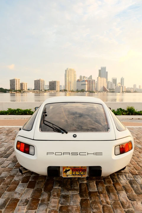 1981 Porsche 928 - Image 14 of 31