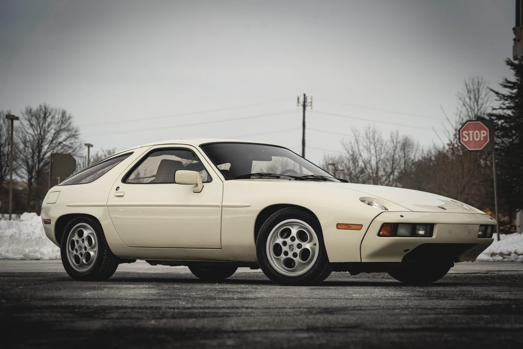 1981 Porsche 928 - Image 3 of 31