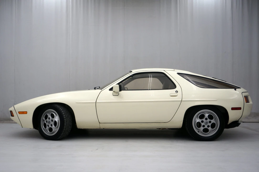 1981 Porsche 928 - Image 22 of 31