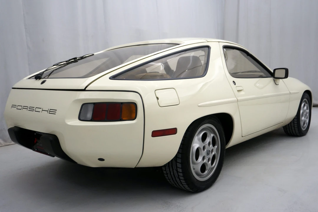 1981 Porsche 928 - Image 19 of 31
