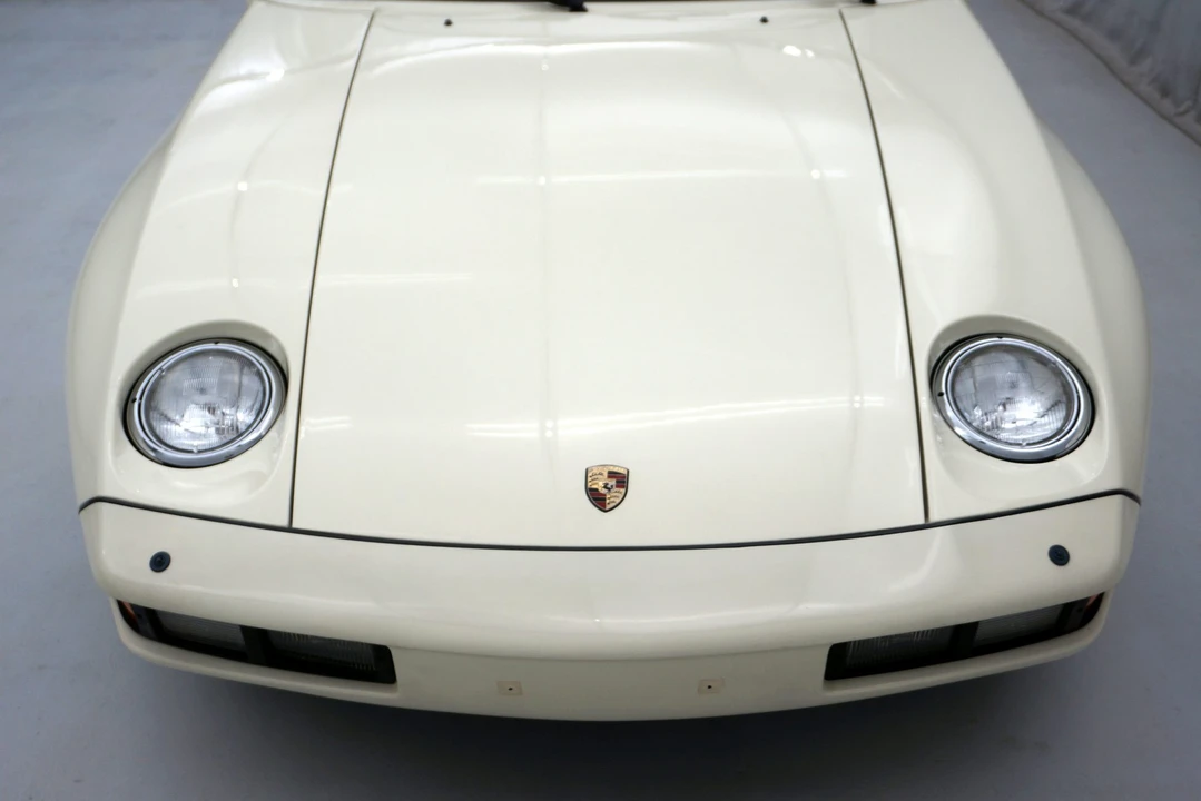 1981 Porsche 928 - Image 26 of 31