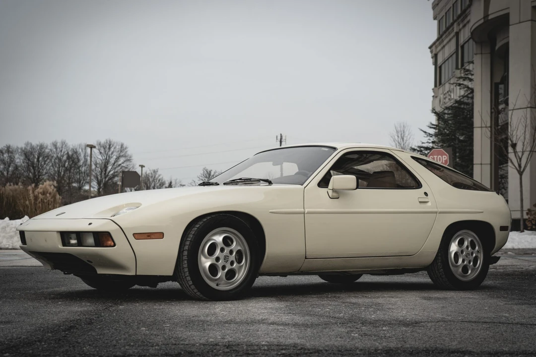 1981 Porsche 928 - Image 8 of 31