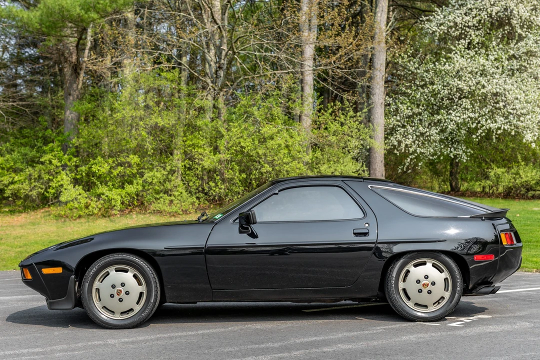 1981 Porsche 928 - Image 8 of 31