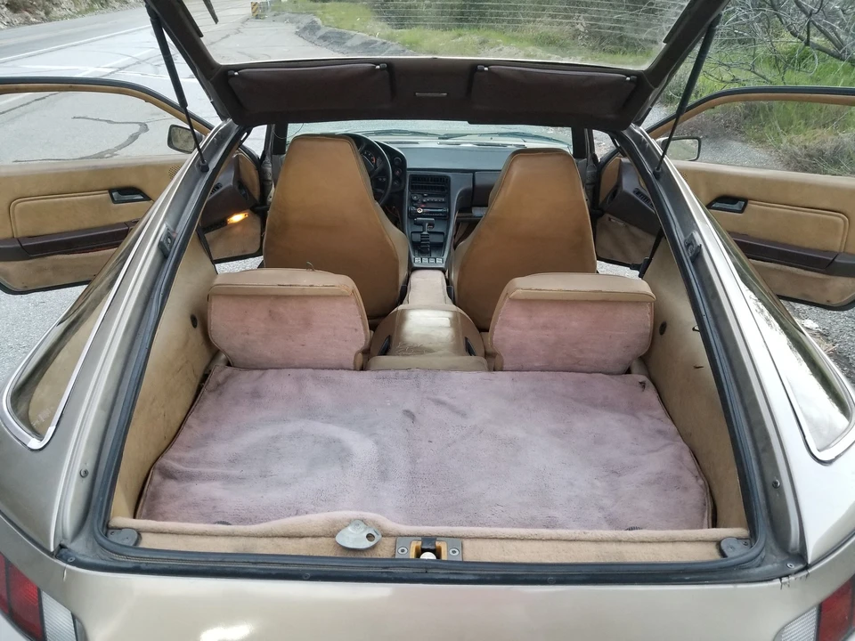 1981 Porsche 928 - Image 15 of 20