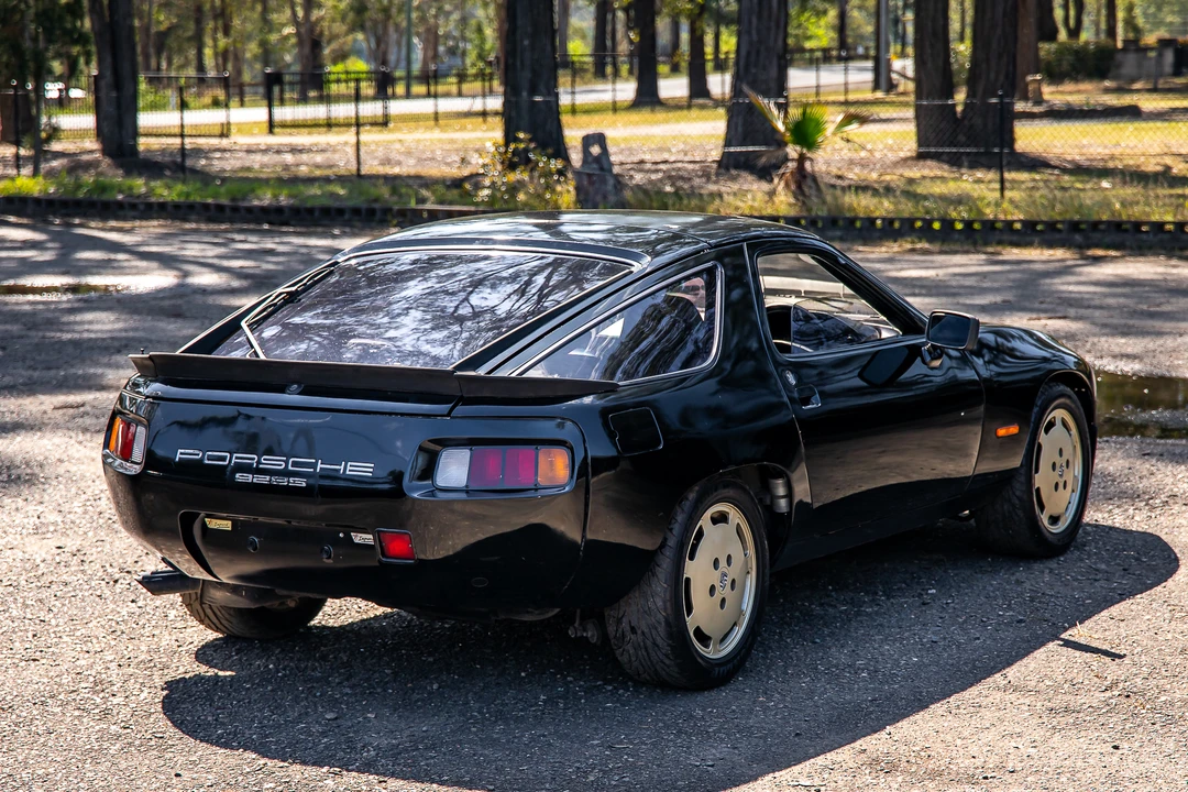 1981 Porsche 928 - Image 14 of 31