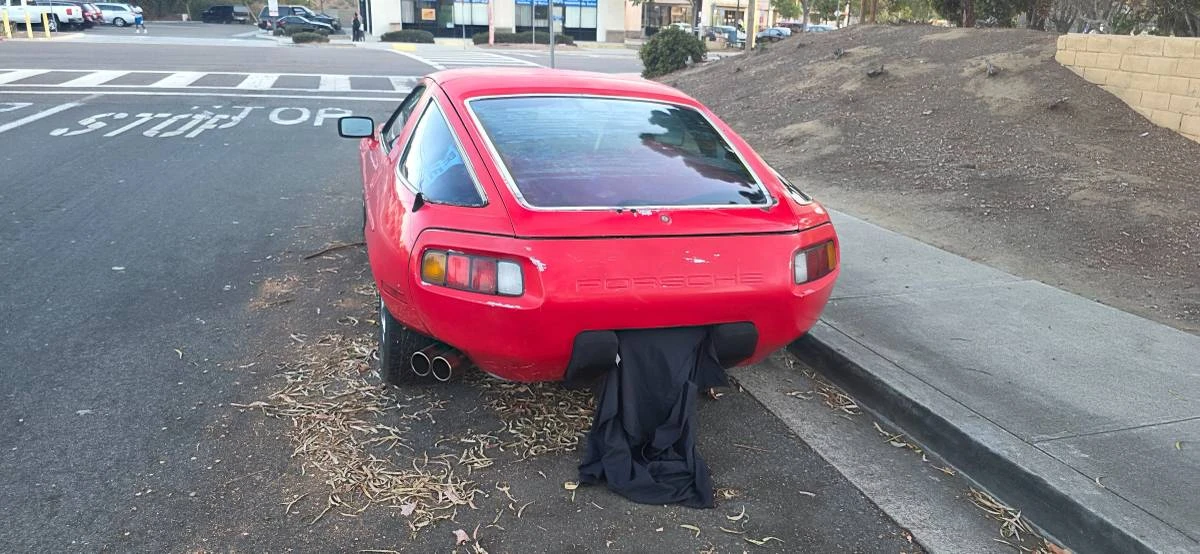 1981 Porsche 928 - Image 9 of 10