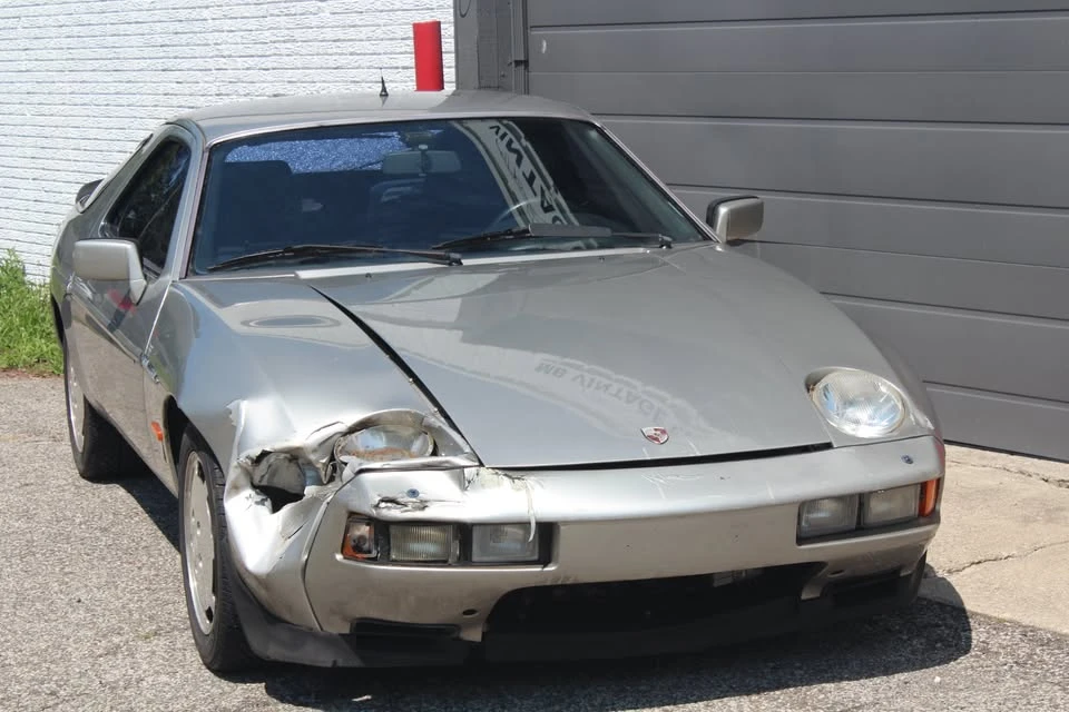 1981 Porsche 911 - Image 2 of 20