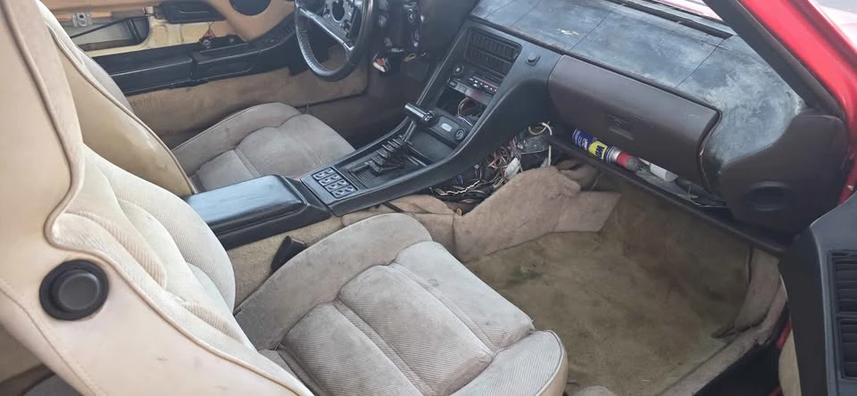 1981 Porsche 928 - Image 5 of 10