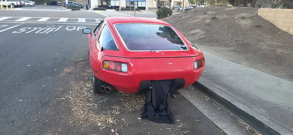 1981 Porsche 928 - Image 10 of 10