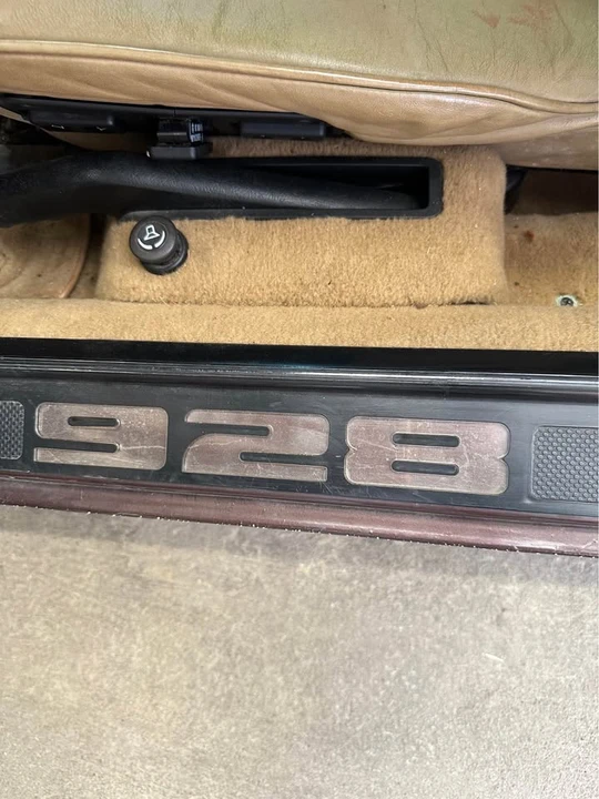 1981 Porsche 928 - Image 11 of 14