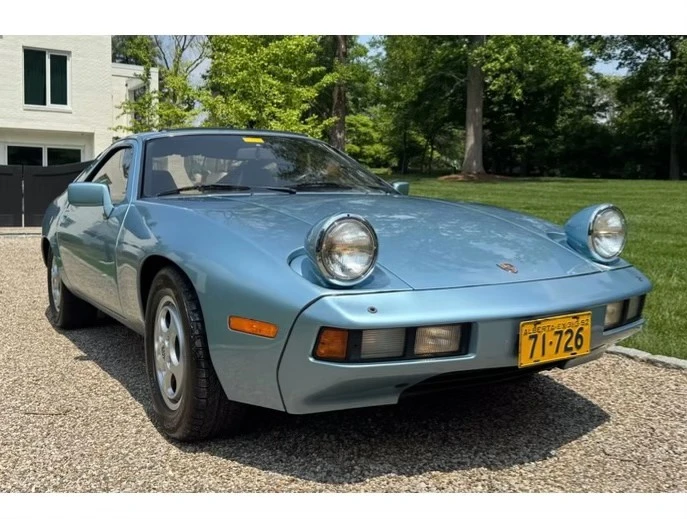 1981 Porsche 928 - Image 8 of 9