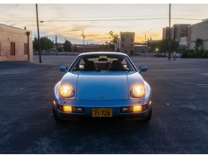 1981 Porsche 928 - Image 3 of 9