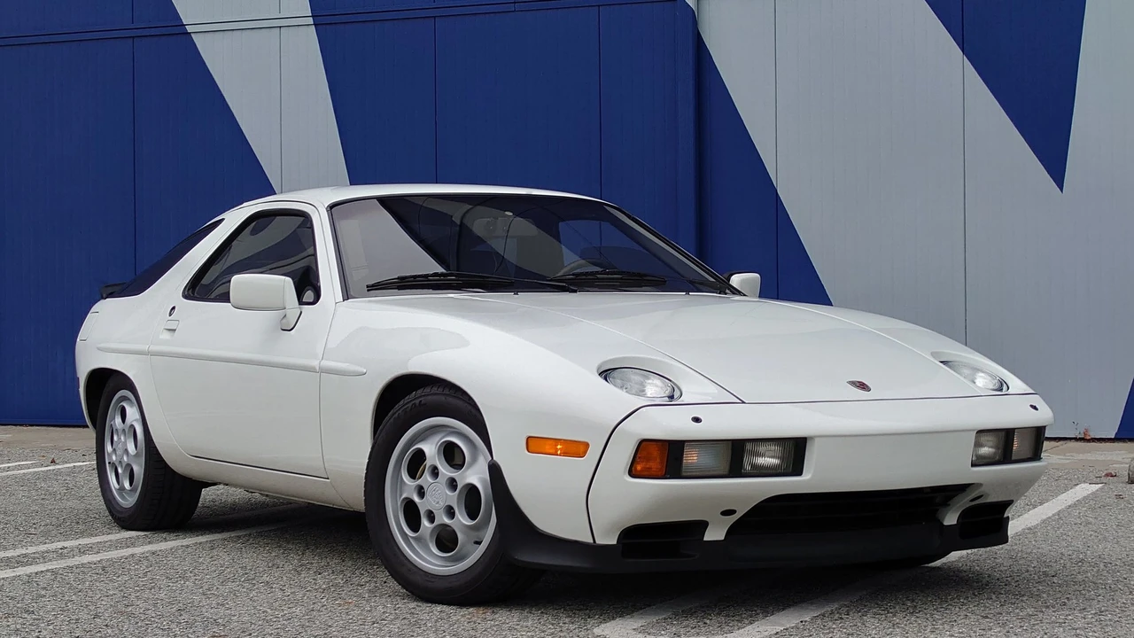 1981 Porsche 928 - Image 14 of 31