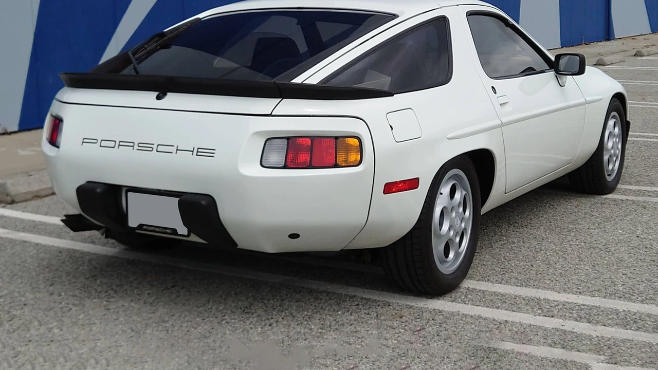 1981 Porsche 928 - Image 19 of 31