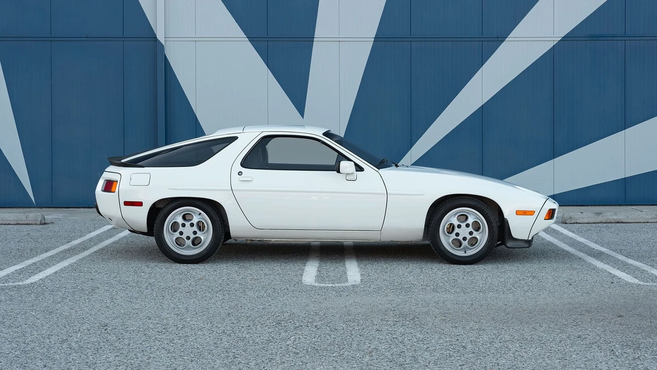 1981 Porsche 928 - Image 5 of 31