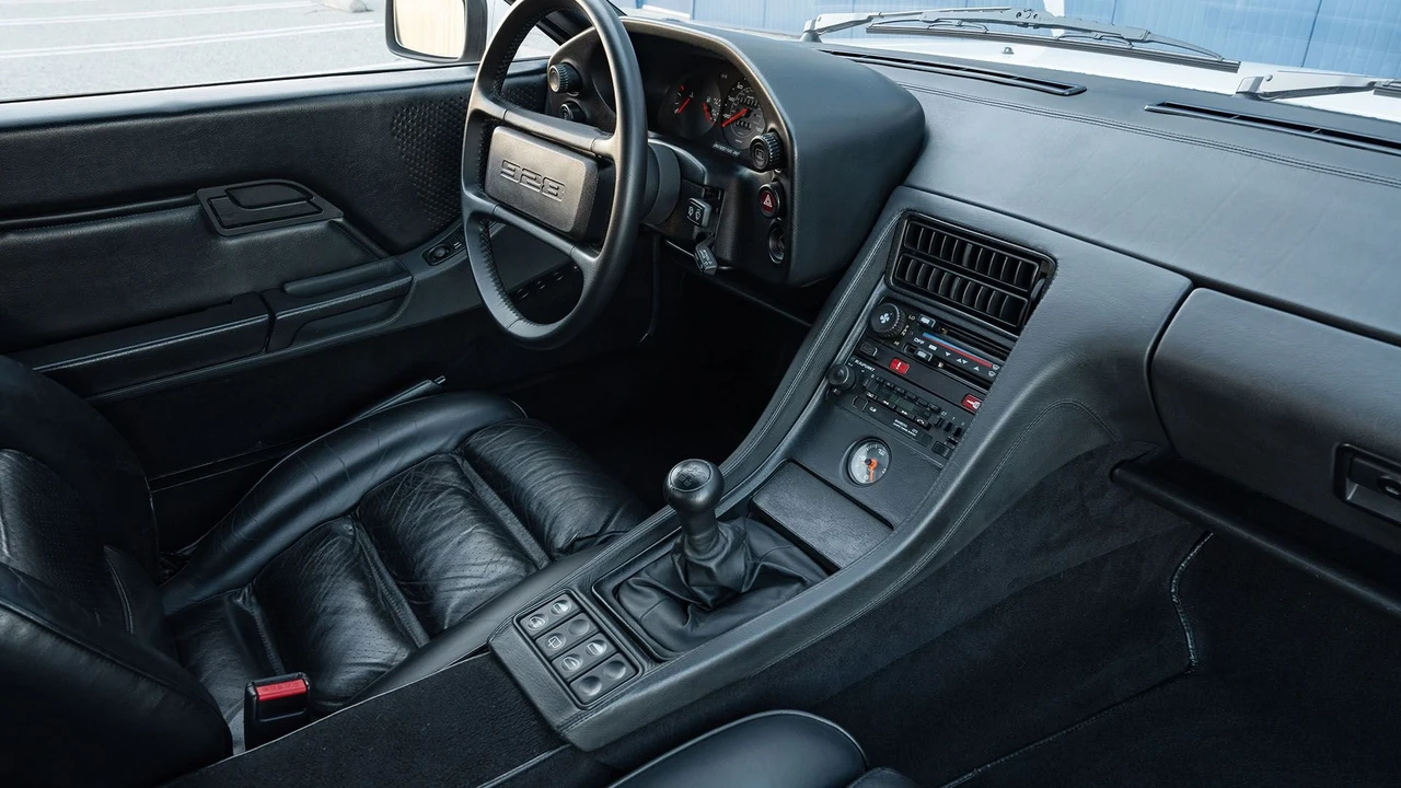 1981 Porsche 928 - Image 4 of 31