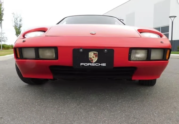 1981 Porsche 928 - Image 2 of 13
