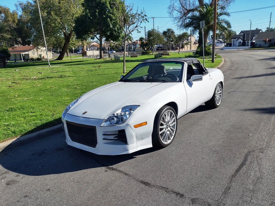 1981 Porsche 928 - Image 2 of 21