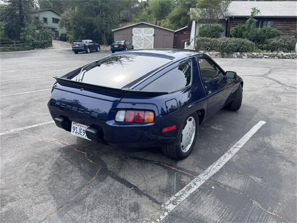 1981 Porsche 928 - Image 14 of 31