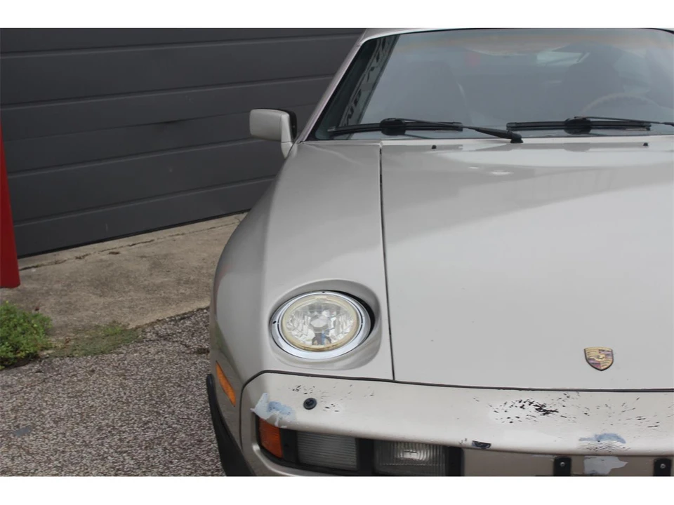 1981 Porsche 928 - Image 8 of 31