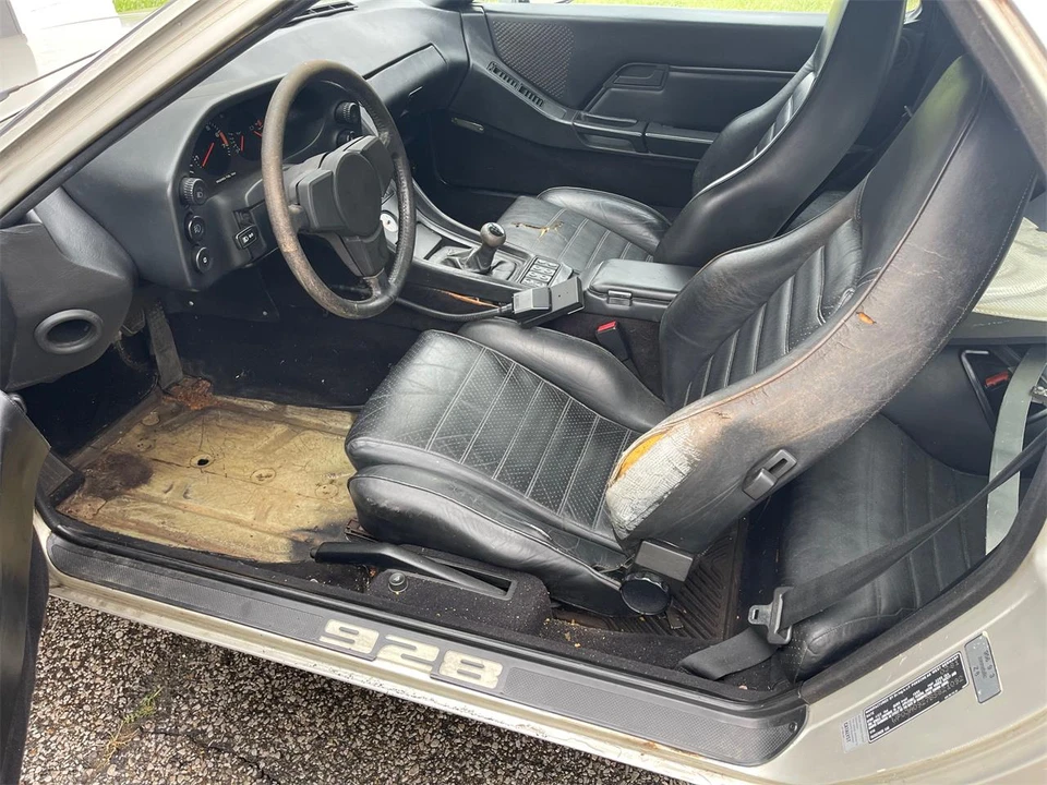 1981 Porsche 928 - Image 14 of 31