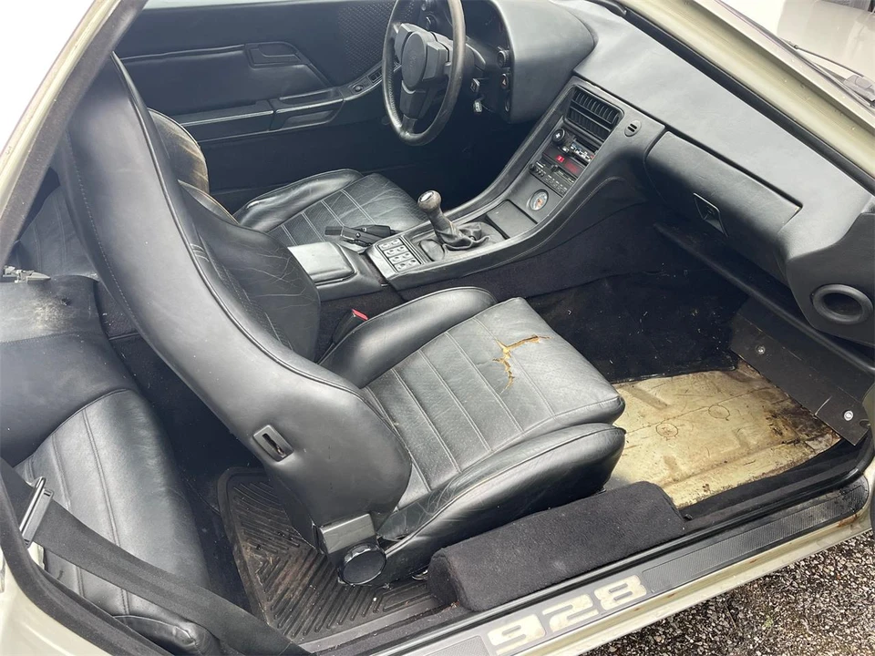 1981 Porsche 928 - Image 16 of 31