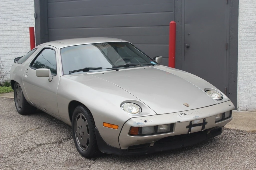 1981 Porsche 928 - Image 2 of 31
