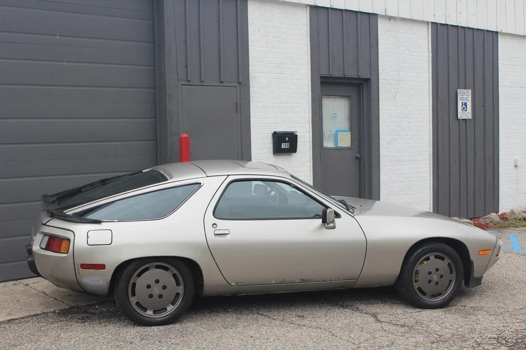 1981 Porsche 928 - Image 9 of 31