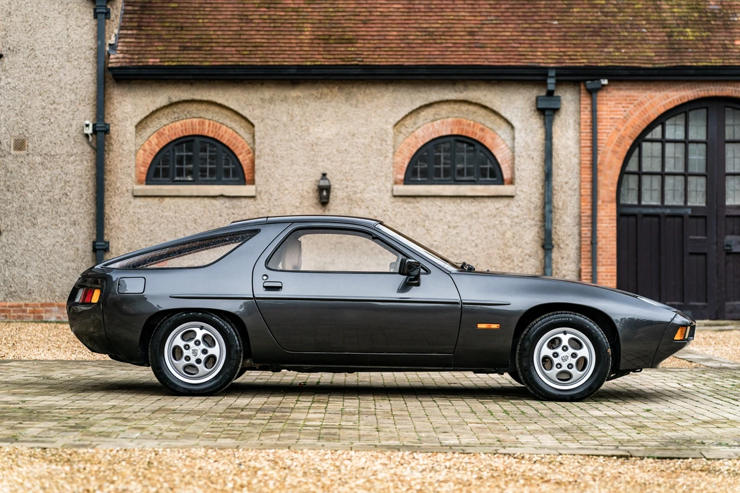 1981 Porsche 928 - Image 10 of 31