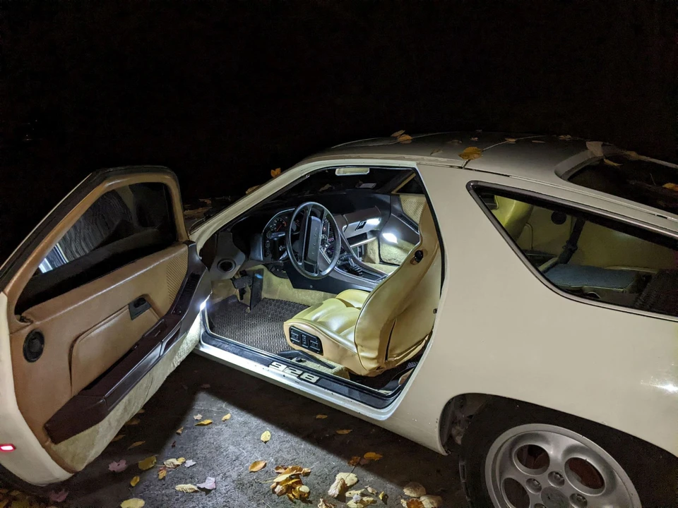 1981 Porsche 928 - Image 22 of 23