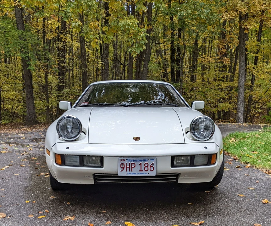 1981 Porsche 928 - Image 2 of 23