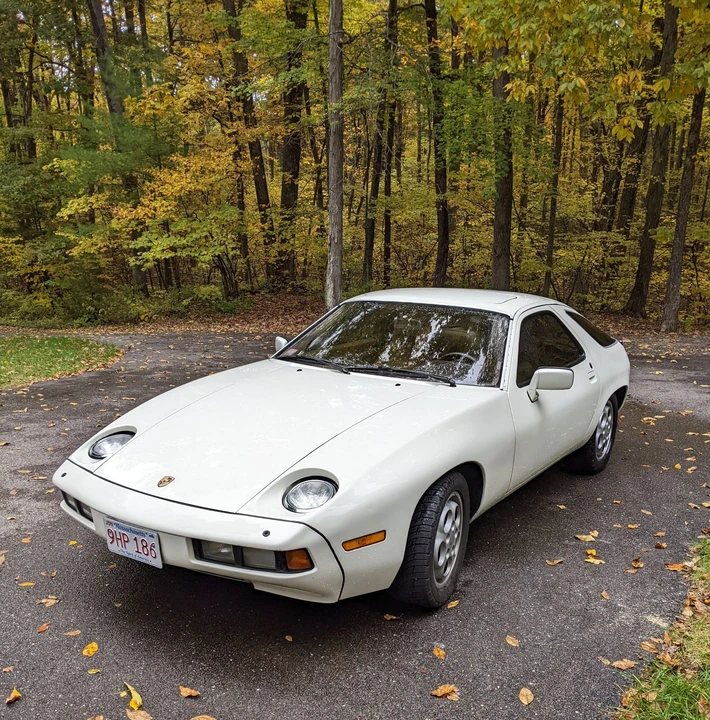 1981 Porsche 928 - Image 4 of 23