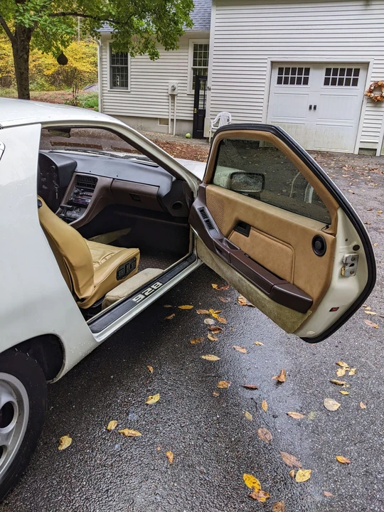 1981 Porsche 928 - Image 12 of 23