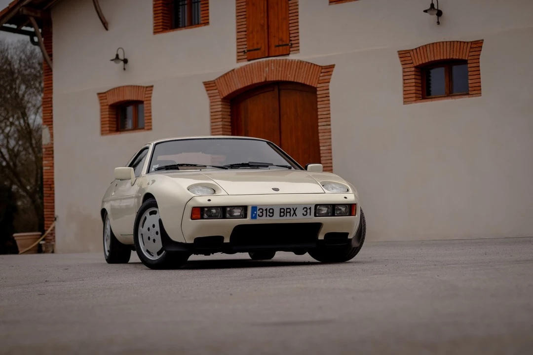 1981 Porsche 928 S - Image 8 of 30