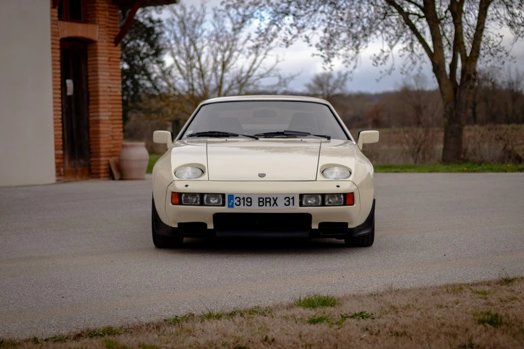 1981 Porsche 928 S - Image 7 of 30