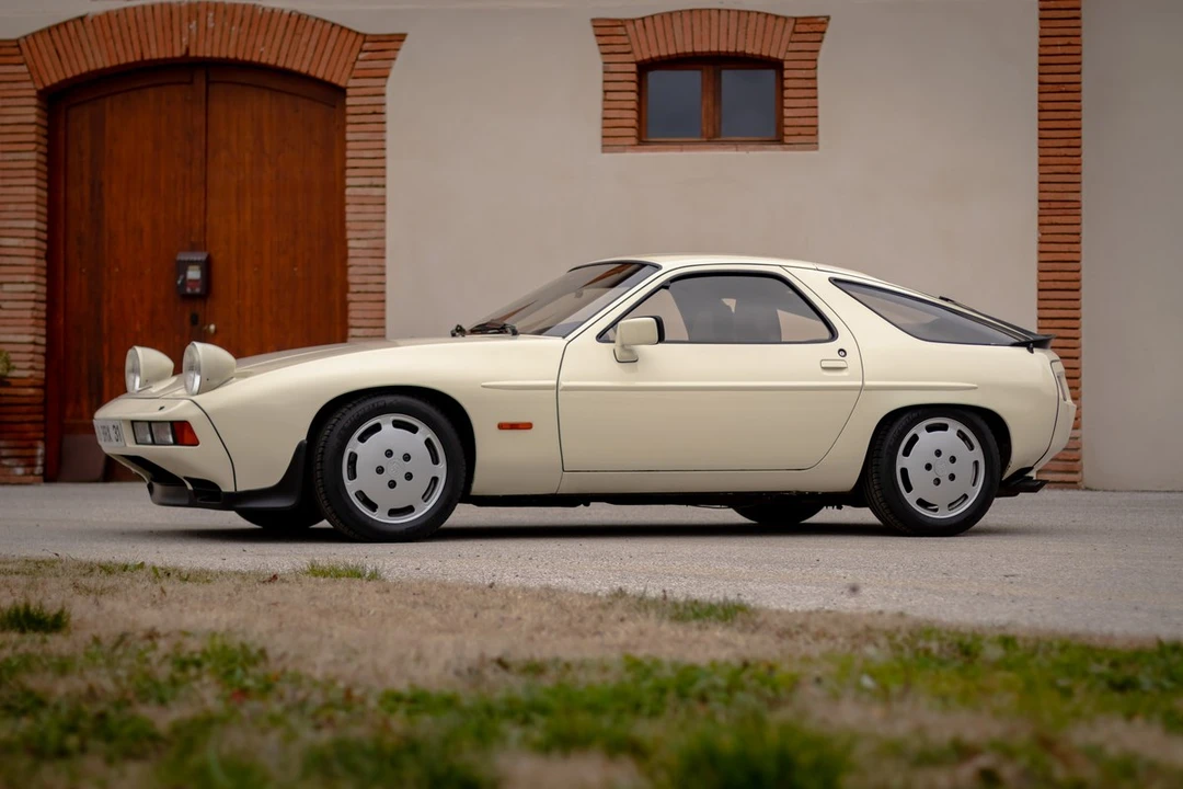 1981 Porsche 928 S - Image 25 of 30