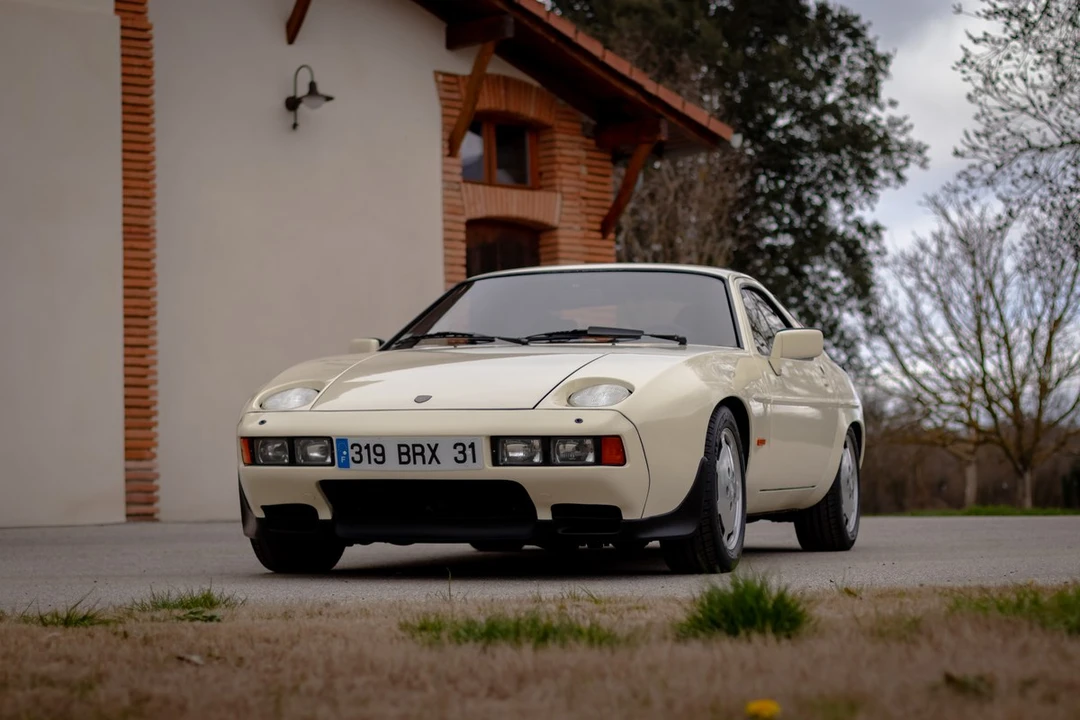 1981 Porsche 928 S - Image 6 of 30