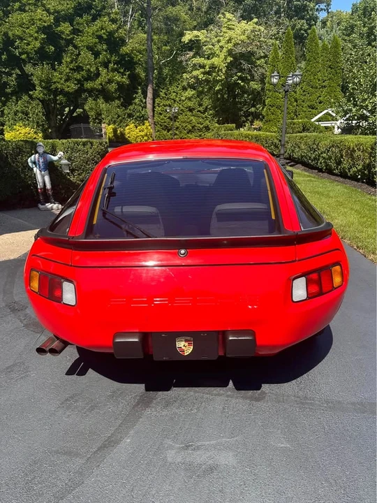 1981 Porsche 928 - Image 4 of 10