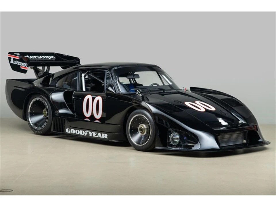 1981 Porsche 934 & 935 - Image 11 of 31