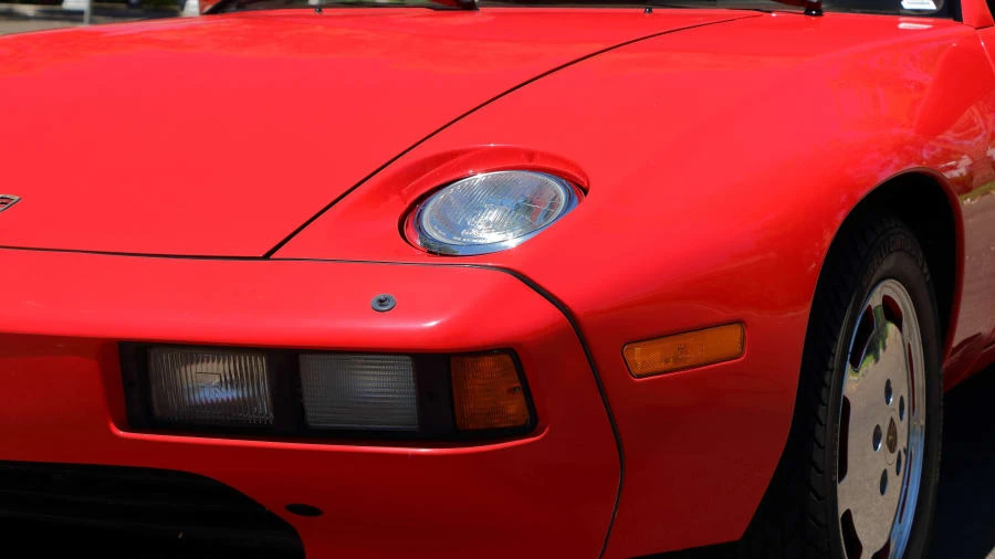 1981 Porsche 928 - Image 9 of 20
